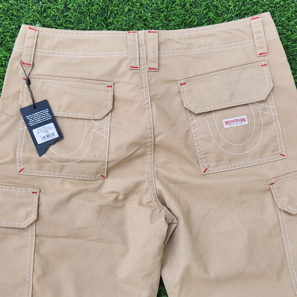 TRUE RELIGION Cargo Pants Men's Size W32 Travertine Color Beige Relaxed Fit